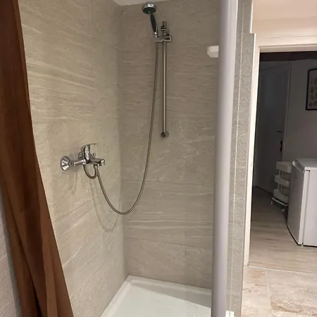 Lejlighed Baliku 2nd Floor With Balcony Felsberg