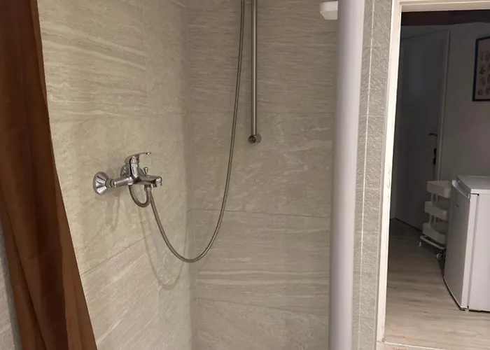 شقة Baliku 2nd Floor With Balcony Felsberg