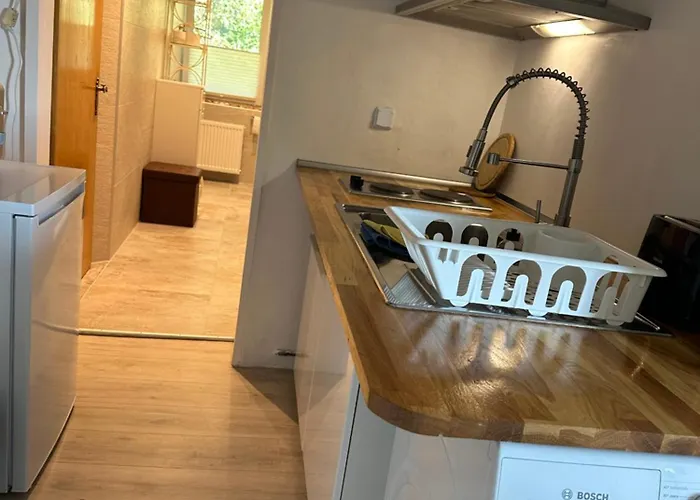 Baliku 2nd Floor With Balcony Felsberg